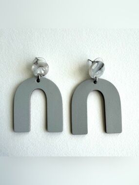 Nickel and Suede Horseshoe Earrings